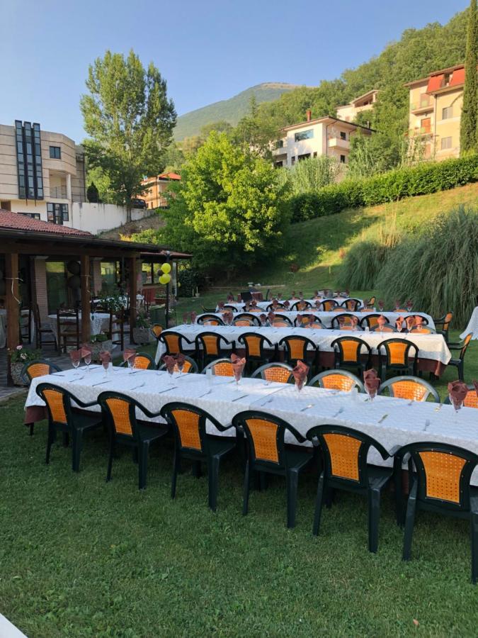 Hotel River Civitella Roveto Екстериор снимка