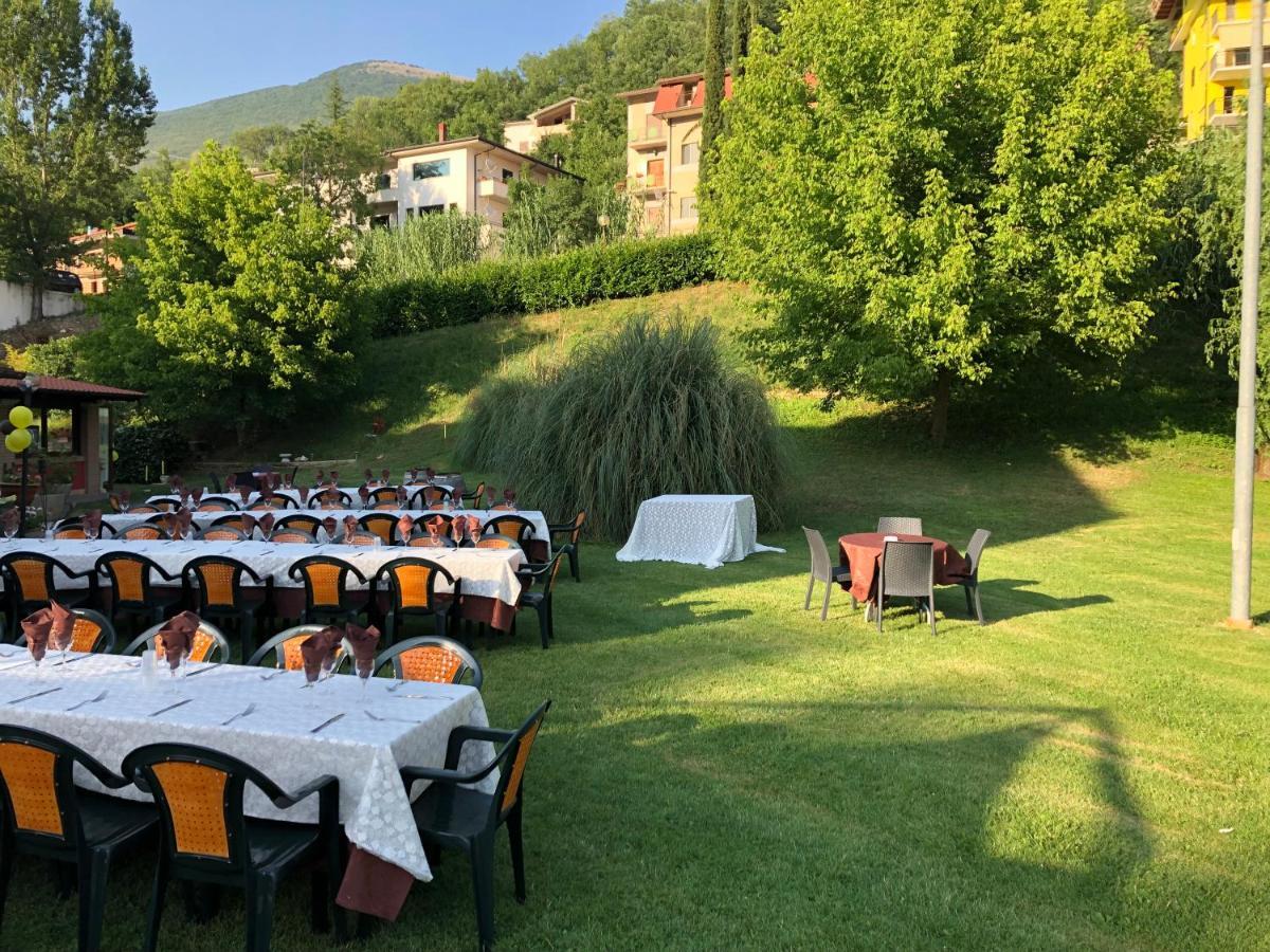 Hotel River Civitella Roveto Екстериор снимка